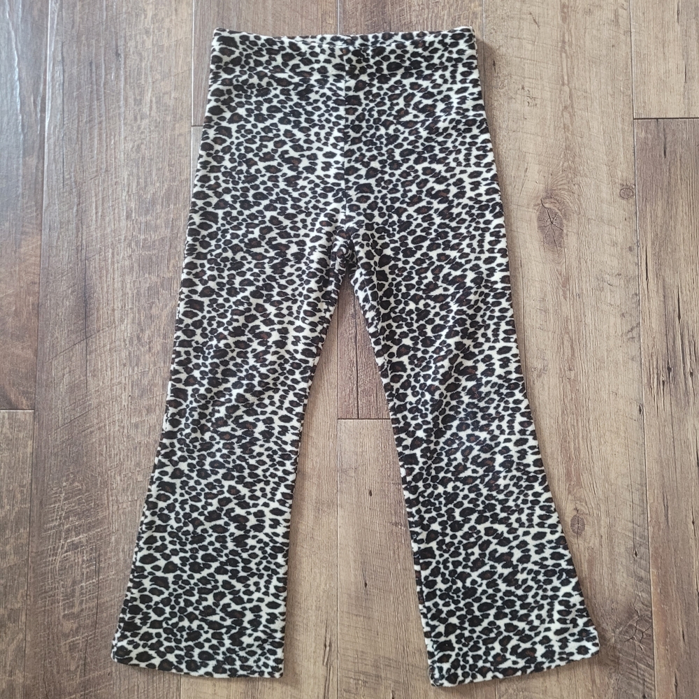 Leopard Print Flared Velour Legging/t11
